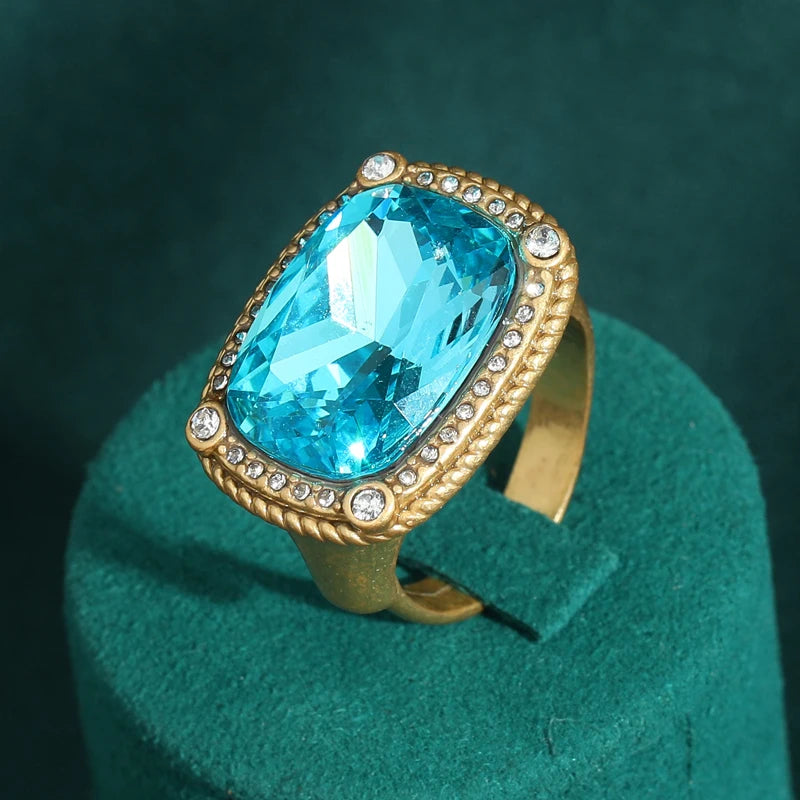 AZUR Crystal Cocktail Ring