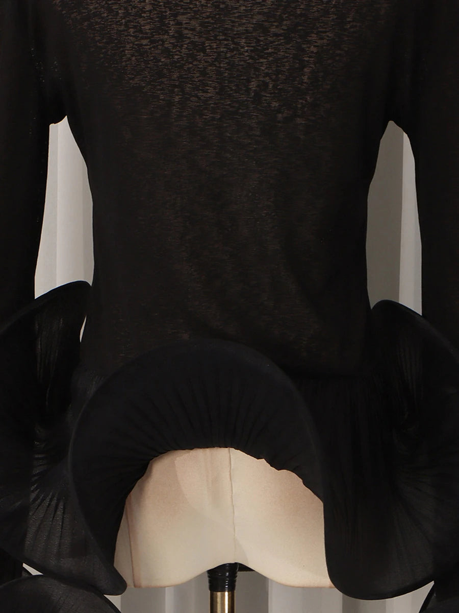PLEAT Pullover