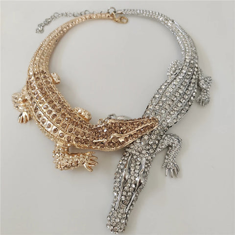 BAYOU Collar Necklace