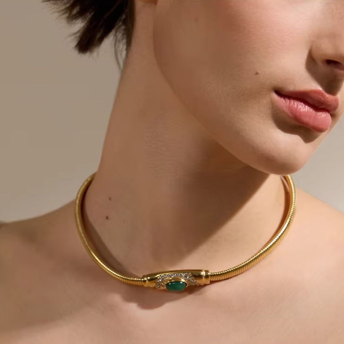 VERDE Choker Necklace