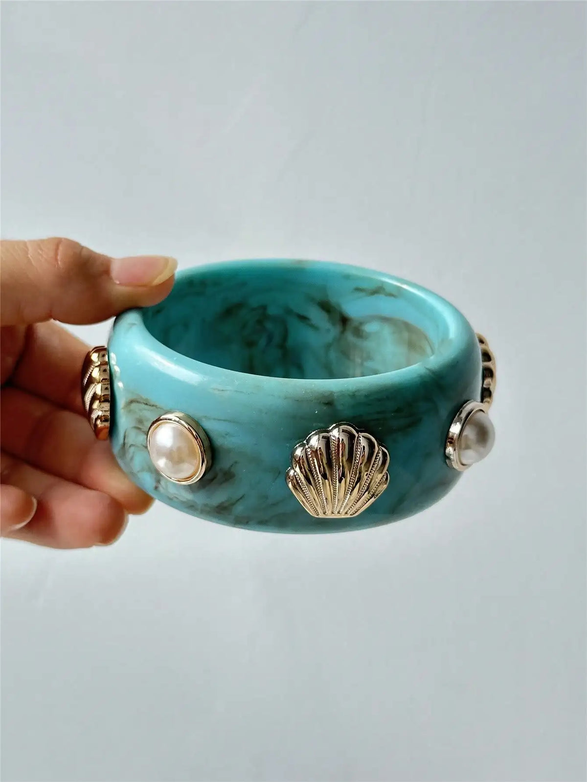 LAGUNA Resin Bangle Main image