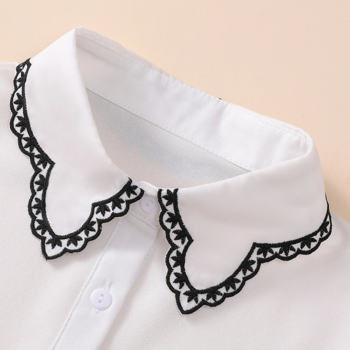 QUAINTE Dickie Collar-Collar-SAINT CHIC-Lace Scallop-SAINT CHIC Imagen principal del producto