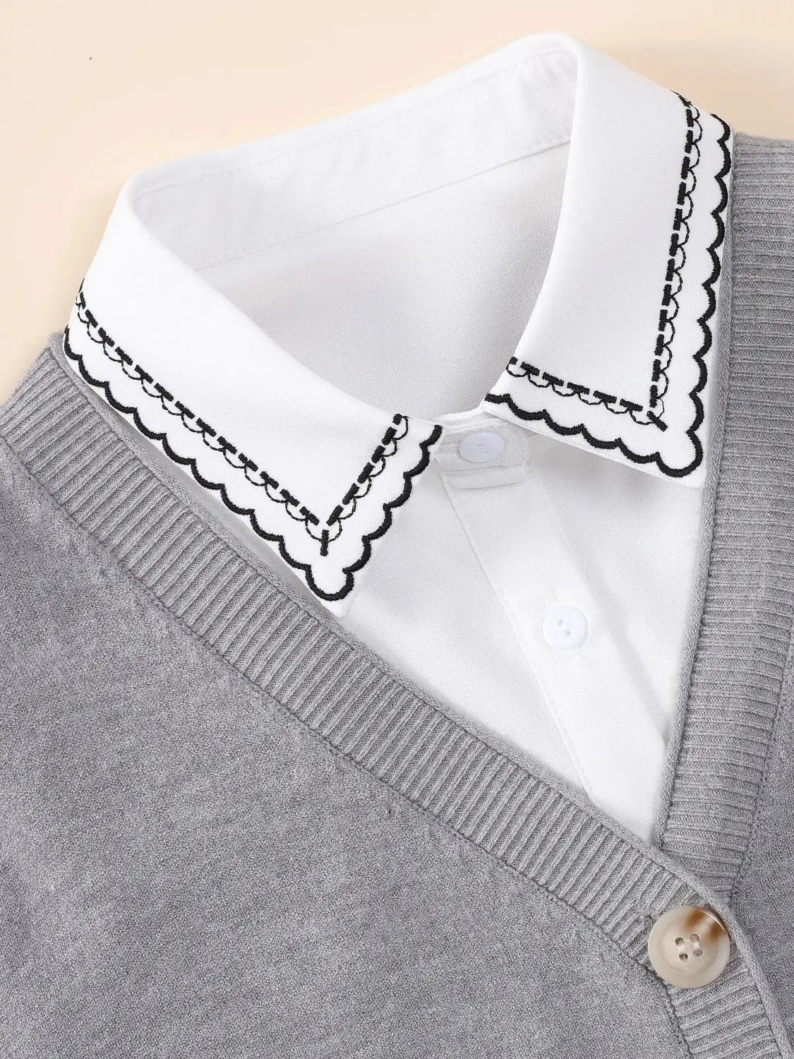 QUAINTE Dickie Collar-Collar-SAINT CHIC-Scallop Stitch-SAINT CHIC