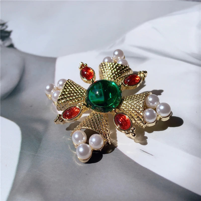 REGALIA Gemstone Brooch-Brooch-SAINT CHIC-Emerald Fringe Star-SAINT CHIC