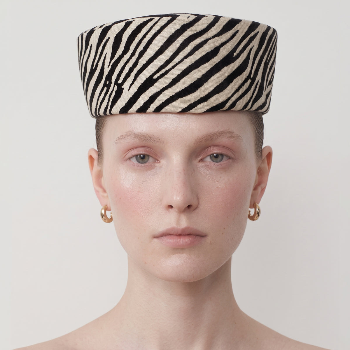 ZÈBRE Pillbox Hat Main image