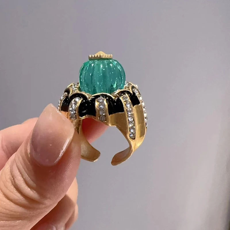 EMERALD EMPRESS Ring-ring-SAINT CHIC