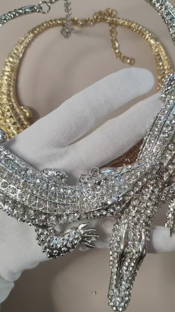 BAYOU Collar Necklace