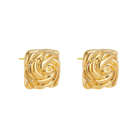 SCULPTURA Vintage Twist Earrings