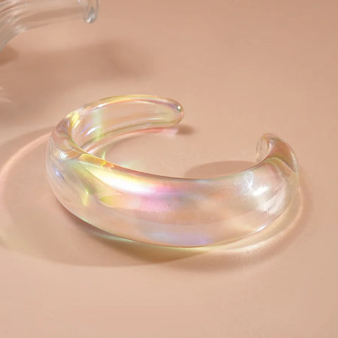 LUCENT Acrylic Cuff